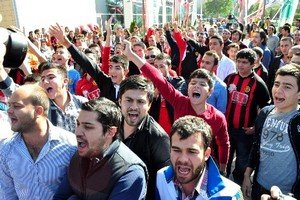 ‘Altın ayaklar’a Eskişehirsporlu taraftarlar tepki gösterdi