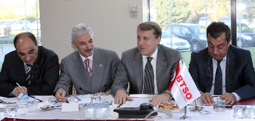 Kuyumculuk sektörünün sorunları Bursa'da tartışıldı