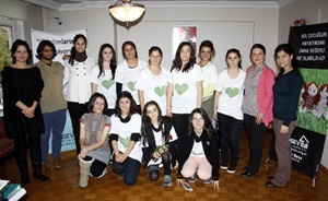 Liseli Timsahlar'dan lösemili çocuklara destek