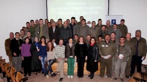 Hayvanat bahçesi çalışanları eğitime tabi tutuldu