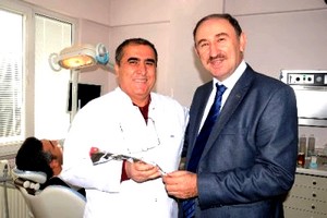 Başkan Kurtulan, diş hekimlerini unutmadı