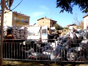 Pazarlar'da kömür dağıtımı başladı