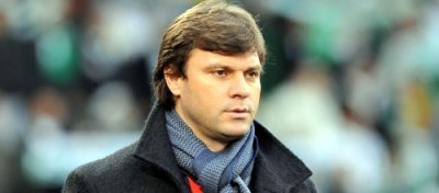 Ertuğrul Sağlam: Zirvede bulunan ekipler arasında kendimize yer bulacağız