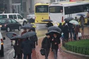Sağanak yağış perşembe günü yerini kara bırakacak