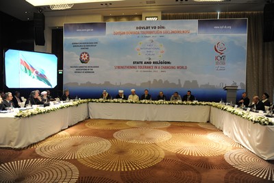 Birinci Uluslararası Bakü Forumu, Azerbaycan’ın başkentinde başladı