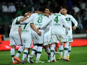 Bursaspor: 2 - 1461 Trabzon: 0