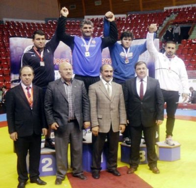 Bursalı güreşçiler milli takım yolcusu