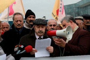 Alevi Dernekleri Platformu'ndan Maraş olayları yasaklarına kınama