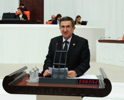 Mustafakemalpaşa’da kümes hayvanının telef olması Meclis gündeminde