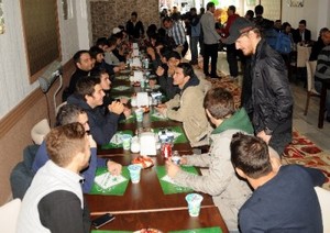 Bursasporlu futbolcular açılışta moral depoladı