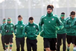 Bursaspor, Fenerbahçe’den puan almak istiyor