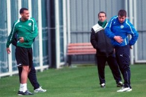 Bursaspor'un sakatları fizyoterapist eşliğinde çalıştı