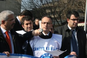 Bulut: Dördüncü yargı paketinde, adalet çalışanlarını unutmayın