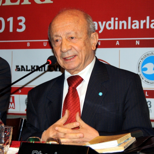 Hikmet Sami Türk, gazetecilerin sorularını cevapladı.