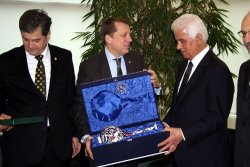 Eroğlu: Bursalı yatırımcıları Kıbrıs’ta görmek isteriz