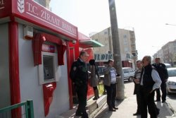 ATM faresinin düzenek oyununu emekli öğretmen bozdu