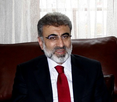 Bakan Yıldız: Reyhanlı’daki patlama Türkiye’nin istikrarına yönelik