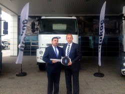 Otokoç Eskişehir 4S Plaza, İlk Ford Cargo Teslimatını Gerçekleştirdi