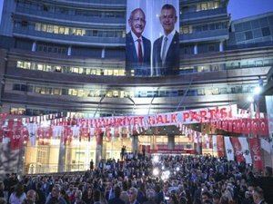 CHP’de kurultay çağrısı PM’ye taşındı