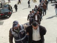 Temizlik operasyonunda gözaltına alınanlardan 2'si tutuklandı
