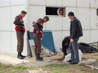 Eskişehir'de jandarma, içi kaçak akaryakıt dolu tank bulundu.
