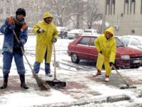 Kar Afyonkarahisar-İzmir karayolunu kapattı