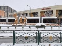 Eskişehir'de kar kalınlığı 25 santimetreyi buldu