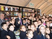 Nilüfer Kitap Günleri çadırı kuruldu