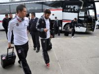 Beşiktaş, Manisaspor maçı için Antalya’dan İzmir’e uçtu
