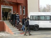 KCK operasyonunda gözaltına alınan 16 kişi tukuklandı