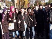 Üniversite öğrencileri, Erdoğan'a 'geçmiş olsun' dileklerini iletti