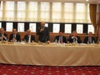 Bakan Bayraktar Çevre Komisyonu üyeleri ile bir araya geldi