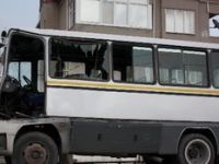 Minibüs kamyonla çarpıştı: 9 yaralı