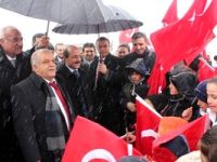 İşadamı Osman Durmaz, köyüne 9 derslikli ilköğretim okulu yaptırdı.