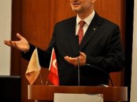 Vardan: Hizmet sektöründeki ihracat hedefimiz 125 milyar dolar.