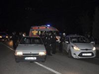 Görevden dönen polisler kaza yaptı: 1 yaralı