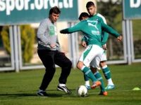 Bursaspor, kötü gidişatı durdurmak istiyor