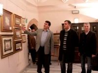 Ördekli Kültür Merkezi'nde hat ve tezhip sergisi açıldı.