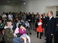 Vali Harput, Bursa Sevgi Evleri'ni ziyaret etti.