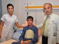 Kalp kapağı yırtılan genç, hayata yeniden tutundu