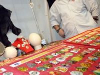 Hat sanatıyla birleşen deve kuşu yumurtası evlerin baş tacı oldu