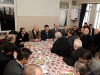 Mustafa Dündar, Zafer, Atıcılar ve Namık Kemal Mahallelerini ziyaret etti.