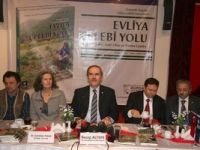 40 gün at sırtında gezdi, Evliya Çelebi’nin Hac yolculuğunu yazdı