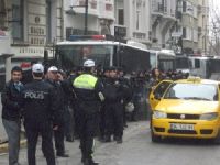 Suriye Başkonsolosluğu önünde protesto