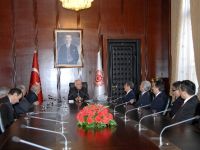 Türk Ocakları, yeni anayasa önerisini Meclis'e sundu