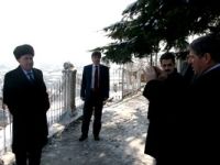 Cezayirli vali gezdi, belediye başkanı fotoğrafladı