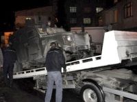 Polise ses bombası attılar