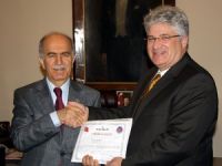 Bursa'da gelir ve kurumlar vergisi rekortmenleri ödüllendirildi