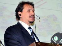 Murat Sarı, düzenlenen panelde ailelere bilgi verildi.