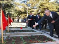 18 Mart Şehitler Gününde Şehitlerimiz minnet ve şükranla anıldı.